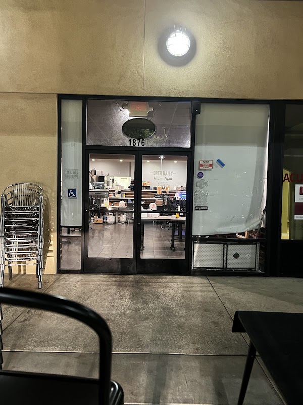 Cafe Dazzling